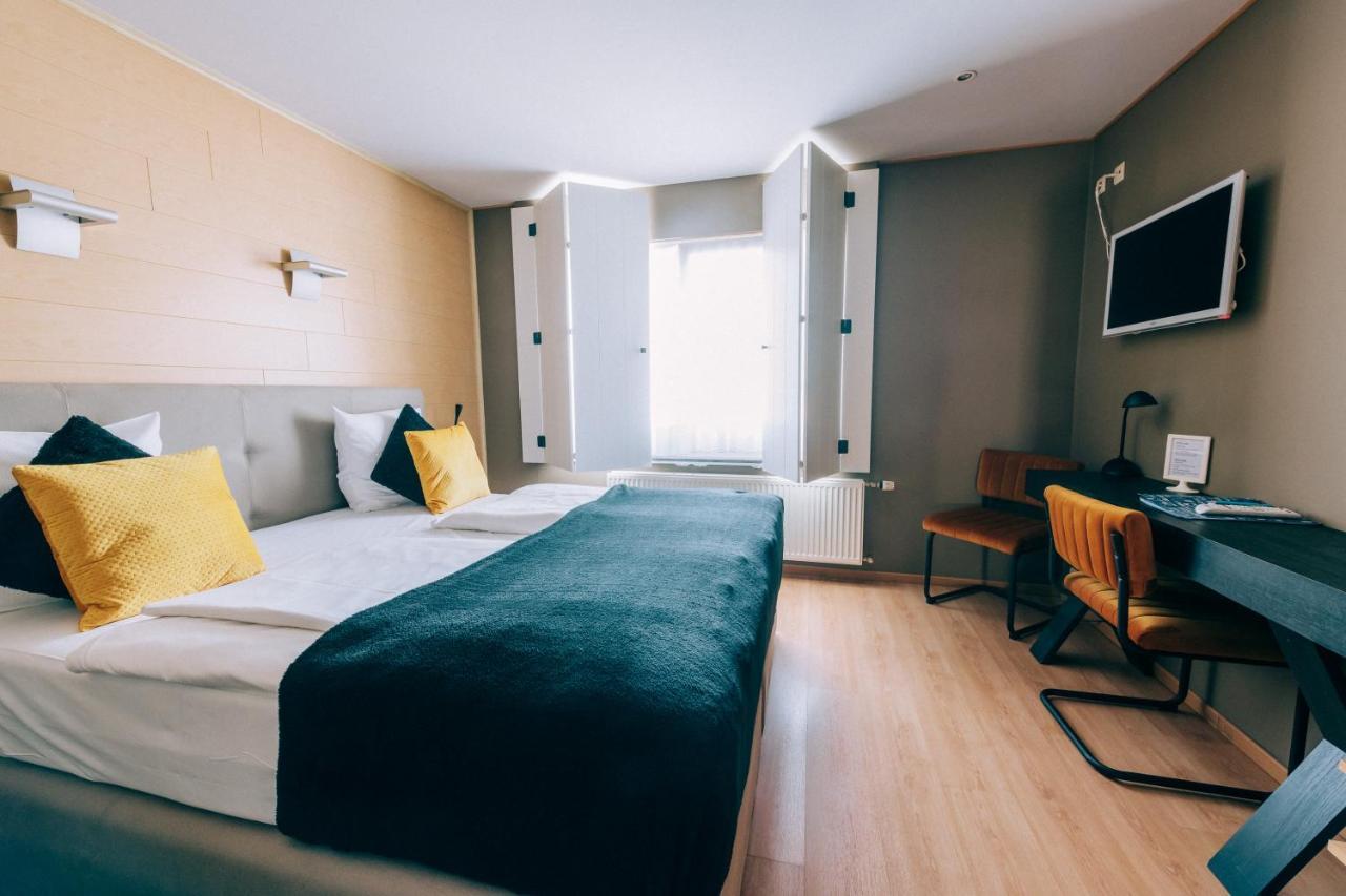 Hotel De Kalvaar Ninove Extérieur photo