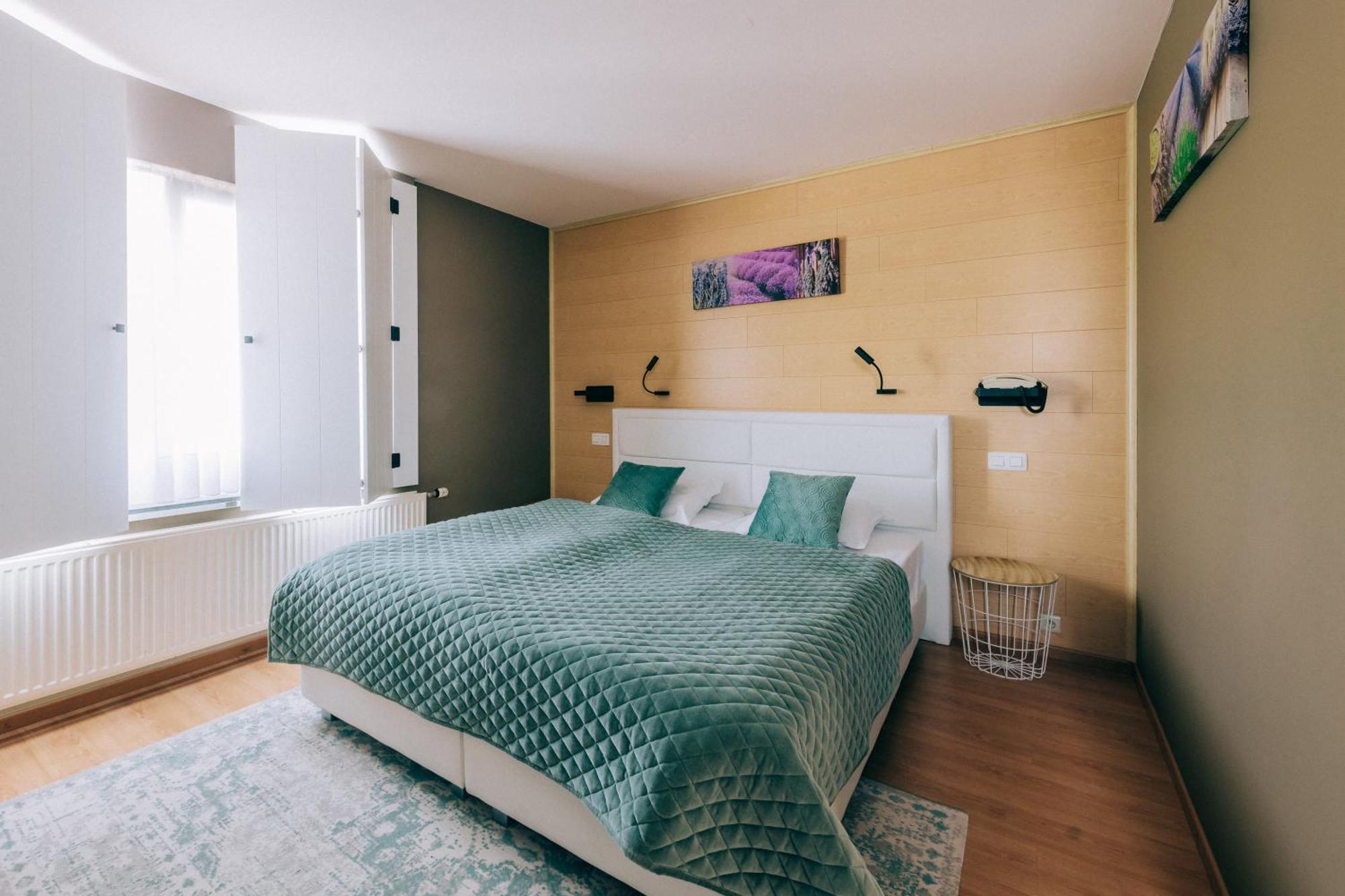 Hotel De Kalvaar Ninove Extérieur photo
